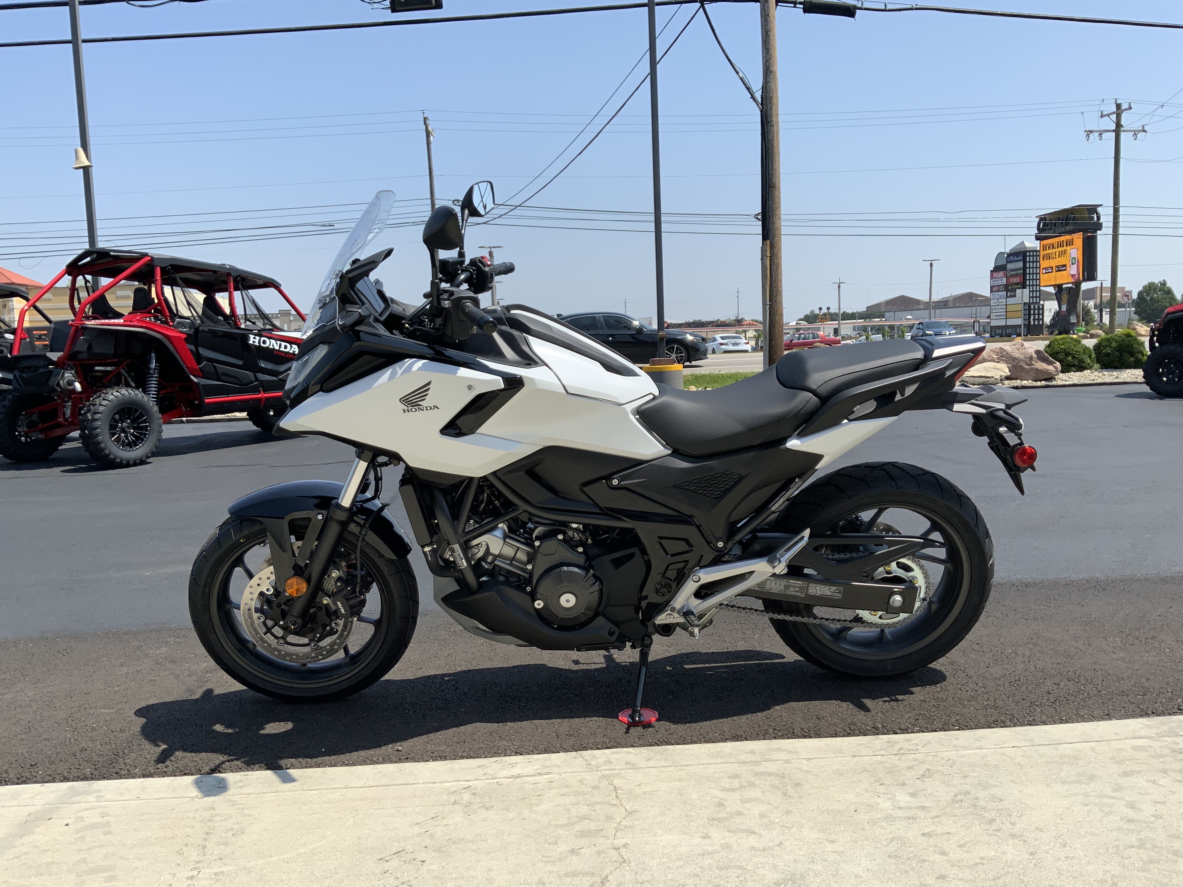 2025 Honda NC750X DCT - Photo 4